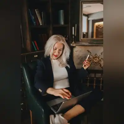 成蔓璨